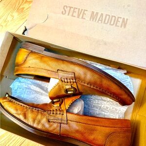 Steve Madden Men's Tan Leather Loafers